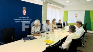 Otežano poslovanje zbog vode